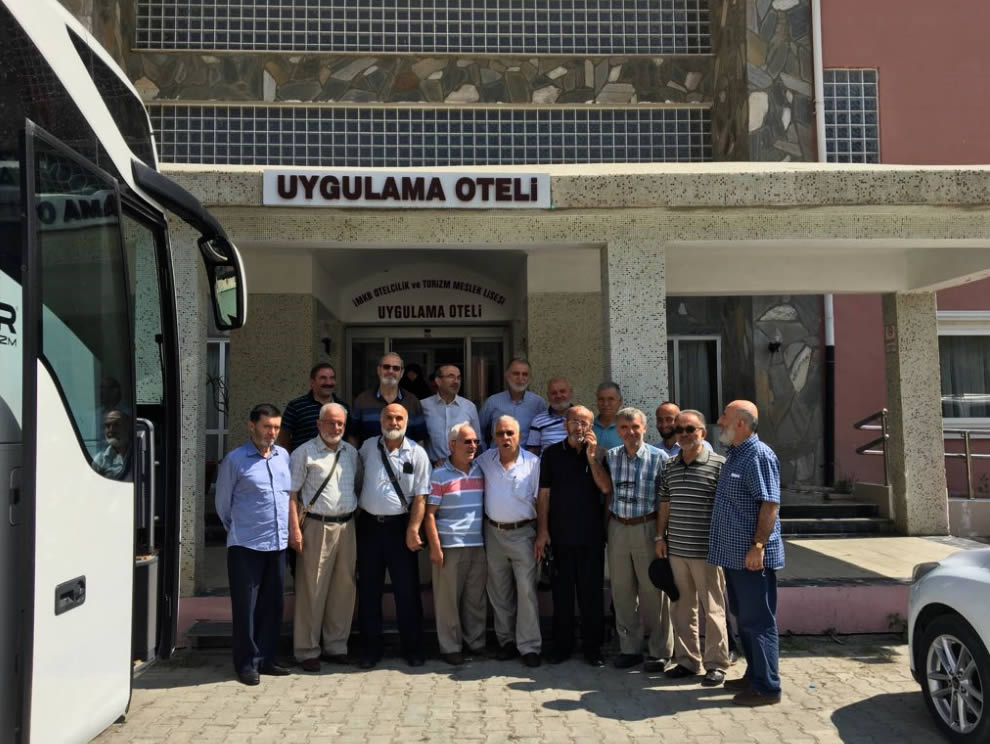 ERZURUM İSLAMİ İLİMLER MEZUNLARI AMASYADA