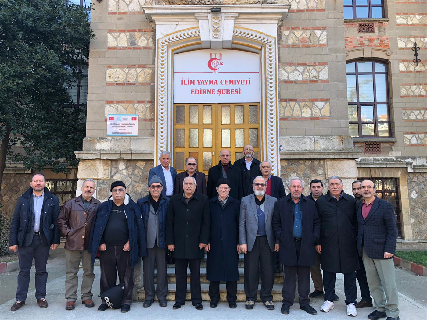 ERZURUM ÜNİVERSİTELERİ MEZUNLARI MTTB CAMİASI DERNEĞİ YÖNETİM KURULU EDİRNE'DE TOPLANDI